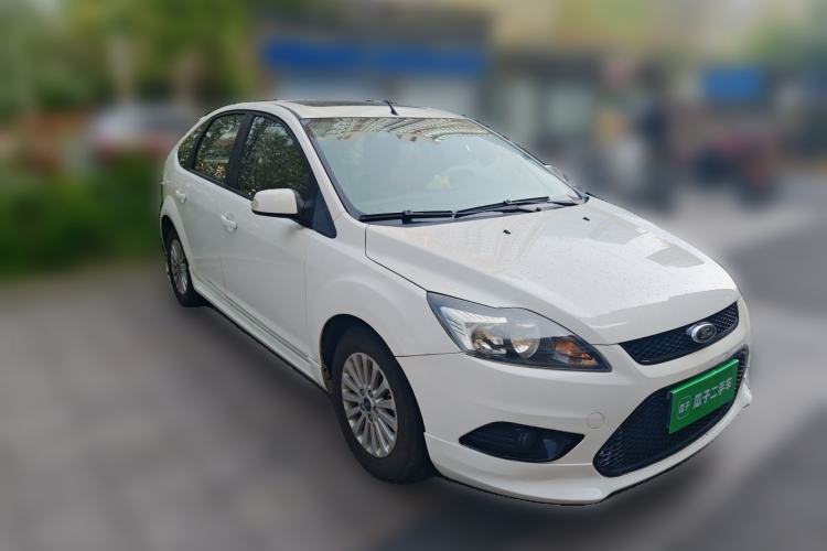 Used Ford Focus 2013 Hatchback Classic 1.8L Automatic Fashion Edition