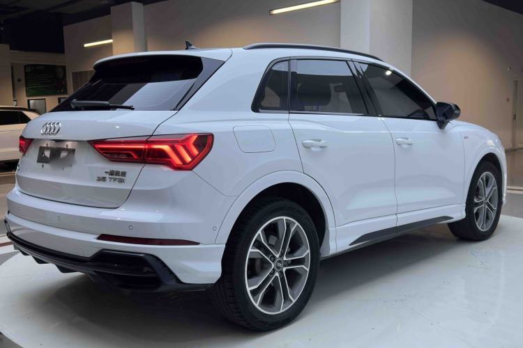 Used Audi Q3 2023 35 TFSI Fashion Dynamic Model (1.4T)