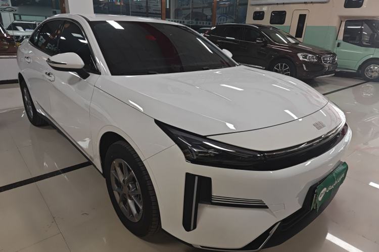 Used Geely Galaxy L6 2025 EM-i 60km Launch Edition Front Right 45 Deg