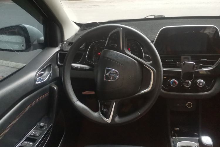 Used Baojun 310 2017 1.5L Manual Luxury Model Steering Wheel