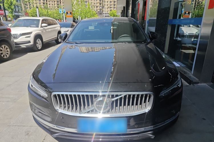 Used Volvo S90 2021 B5 Zhiyuan Luxury Edition

