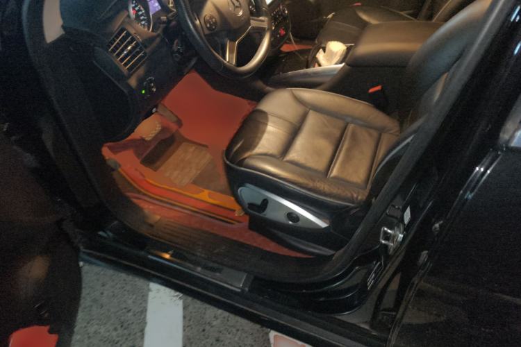 Used Mercedes-Benz R-Class 2017 R 320 4MATIC Luxury Collection Edition
