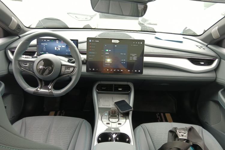 Used BYD Seal 06GT 2025 Intelligent Driving Version 605 Heatwave Edition Center Console
