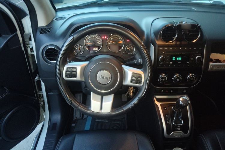 Used Jeep Compass 2014 Revised Version 2.4L Four-Wheel Drive Comfort Edition