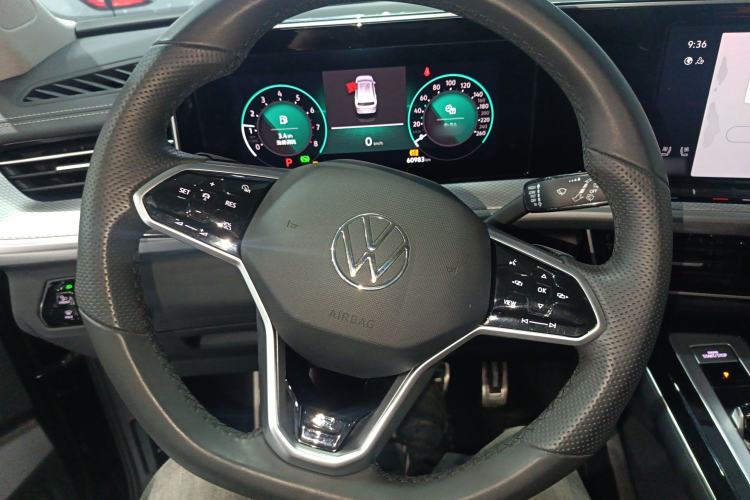 Used Volkswagen Tavendor 2023 380TSI Four-Wheel Drive R-Line Cruise Edition