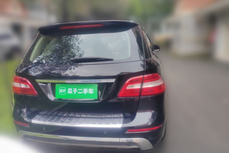 Used Mercedes-Benz M-Class 2014 ML 400 4MATIC Dynamic Model Rear