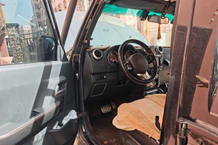 Used BAIC Off-Road BJ40 2016 40L 2.3T Automatic All-Wheel Drive Premium Edition Driver Seat