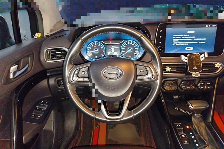 Used GAC Trumpchi GS4 2018 235T Automatic Two-Wheel Drive Luxury Smart Connectivity Version Steering Wheel