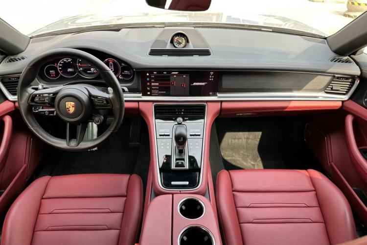 Used Porsche Panamera 2023 Facelifted Panamera 2.9T Platinum Edition
