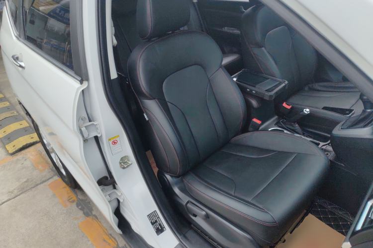 Used Haval M6 2018 1.5T DCT Two-Wheel Drive Elite Model