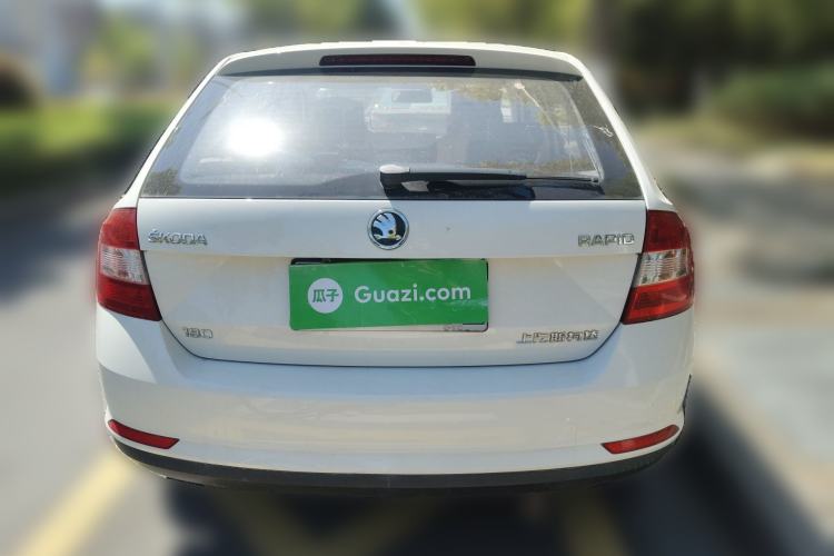 Used Skoda Rapid Spaceback 2016 Revised Version 1.6L Manual Front-Drive Edition