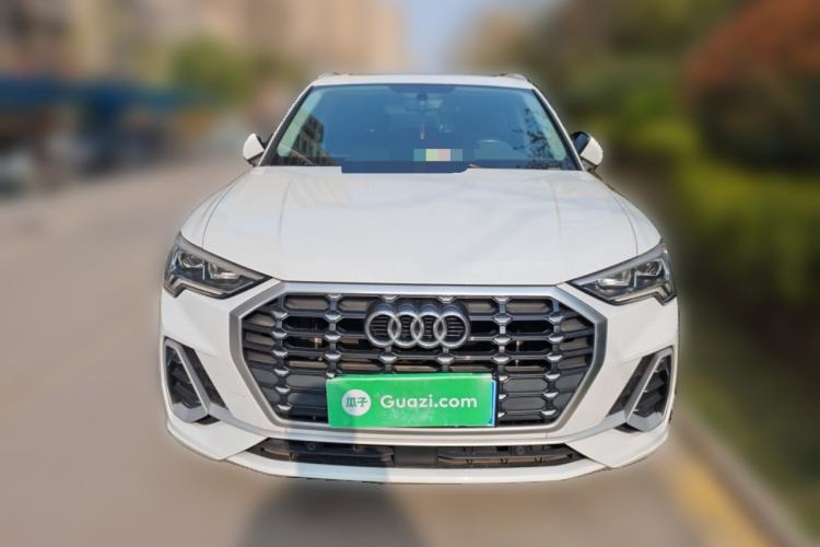 Used Audi Q3 2021 35 TFSI Progressive Dynamic Edition
