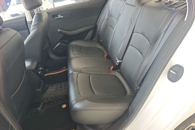 Used Roewe i5 2023 1.5L CVT Luxury Edition Left Rear Seat