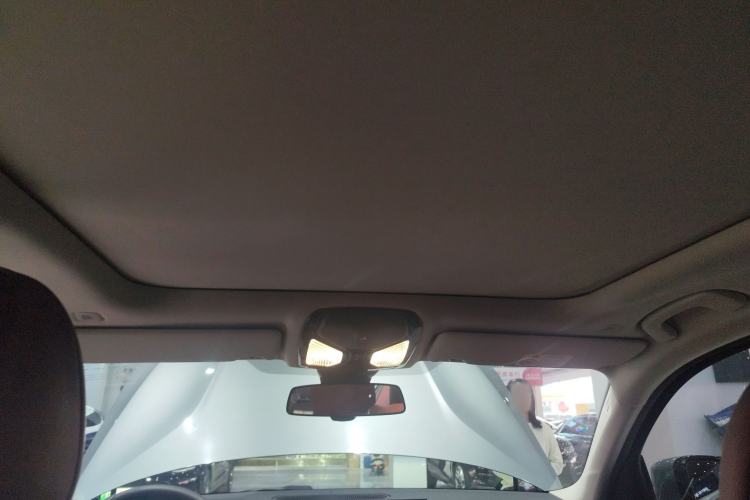 Used BMW i3 2024 eDrive 35 L
