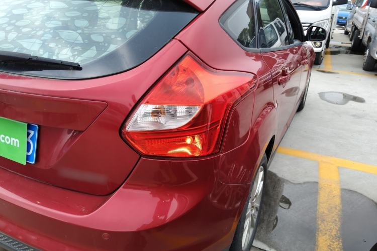 Used Ford Focus 2012 Hatchback 1.6L Automatic Comfort Model
