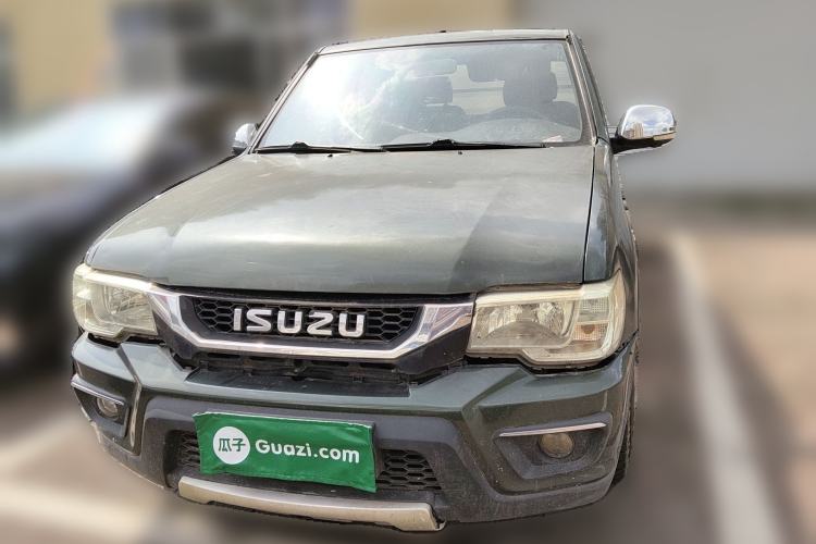 Used Isuzu Pickup 2015 2.8T Four-Wheel Drive 4JB1CT Front