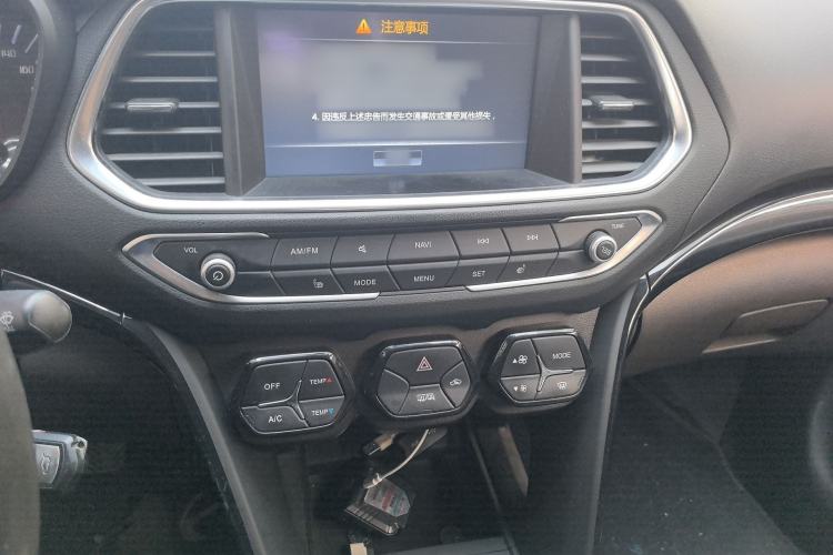 Used GAC Trumpchi GS4 2017 235T Manual Two-Wheel Drive Luxury Edition