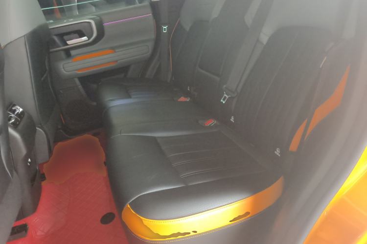 Used BAIC Off-Road BJ40 2024 2.0T All-New Urban Hunter Edition Chivalrous Style Left Rear Seat