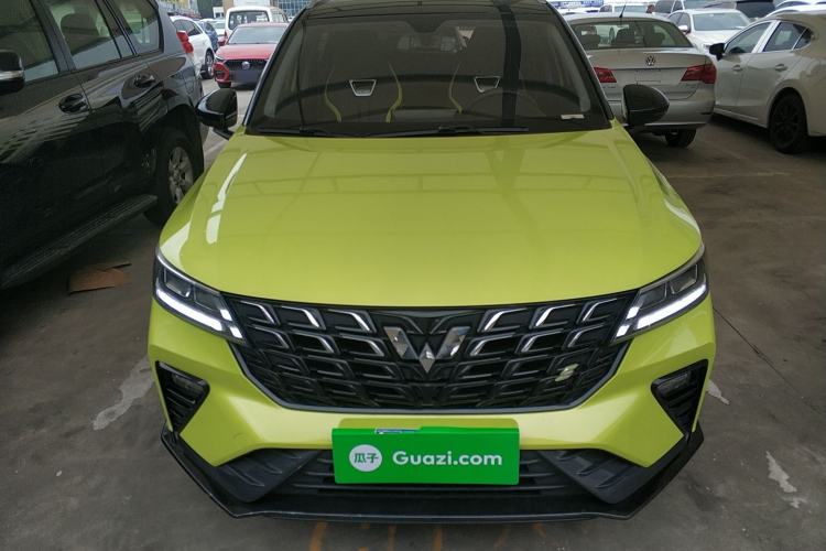 Used Wuling Alvez 2022 1.5T CVT Trendy & Cool Edition
