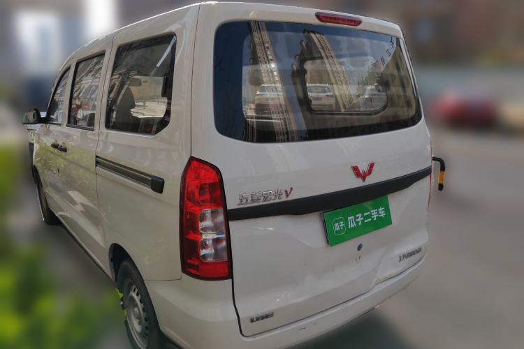 Used Wuling Hongguang V 2019 1.5L Jingqu Version China VI LAR