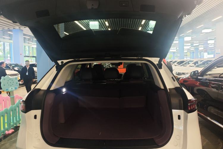 Used Chery Tiggo 9 2023 2.0T Dual-Clutch Two-Wheel Drive Luxury Edition 5 Seats Trunk