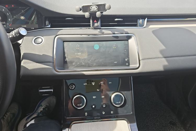 Used Land Rover Range Rover Evoque New Energy 2022 Aurora L P300e Plug-in Hybrid Electric Version