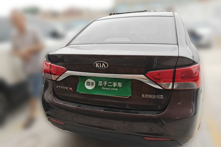 Used Kia Forte 2014 1.6L MT GL