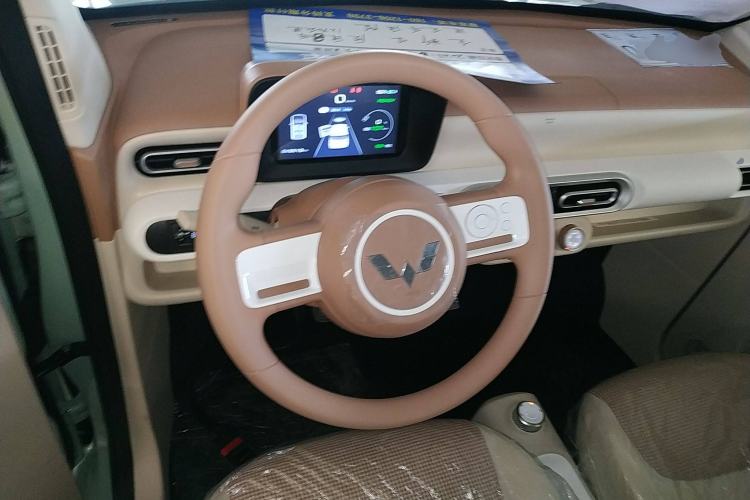 Used Wuling Hongguang MINIEV 2024 3rd Generation 215km Youth Edition