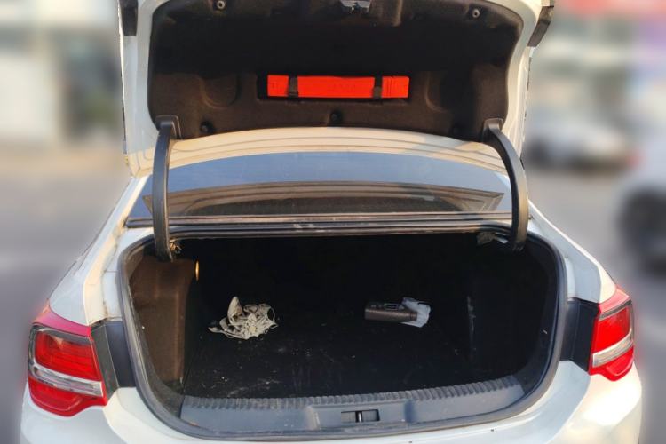 Used DS 5LS 2014 1.8L automatic Comfort version VTi140