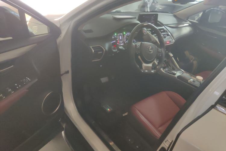 Used Lexus NX 2020 200 Front-Wheel Drive Vmotion Edition China VI Standard