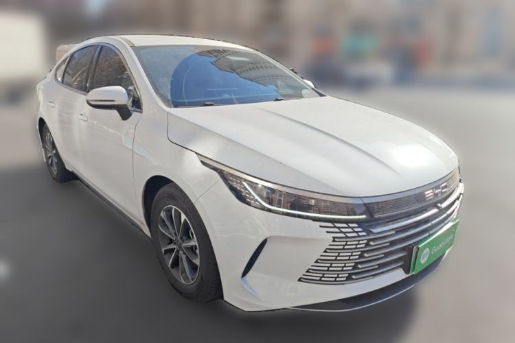 Used BYD Destroyer 05 2024 HONOR Edition DM-i 55KM Luxury Model Front Right 45 Deg