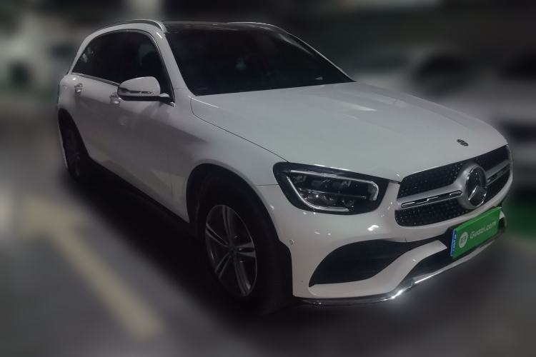 Used Mercedes-Benz GLC 2020 GLC 260 L 4MATIC Luxury Model Front Right 45 Deg