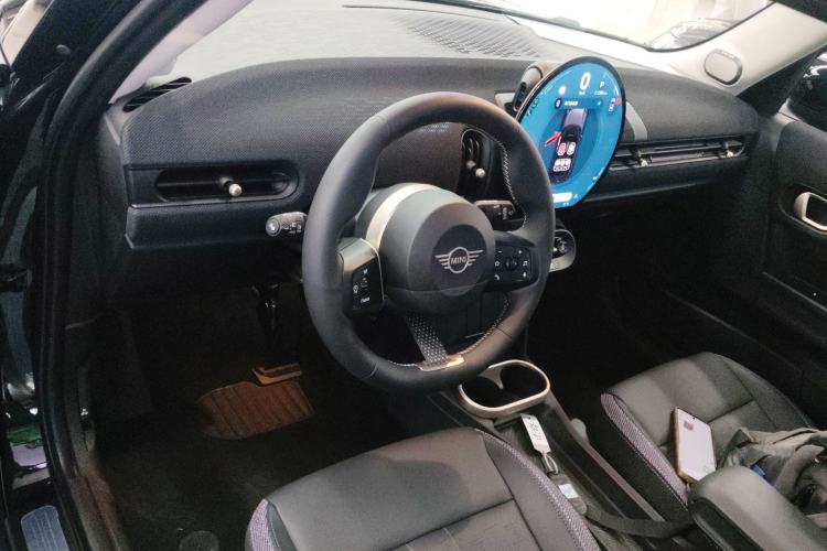 Used MINI MINI 2025 1.5T COOPER Classic Edition Five-Door Version