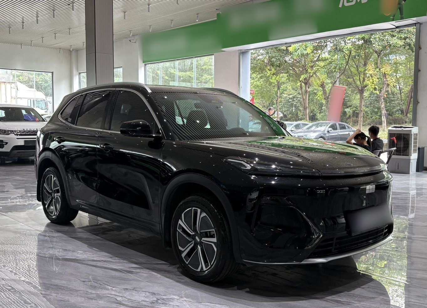Geely Galaxy Xingjian 7 EM-i 2025 120km Exploration+ Version — снимка 14