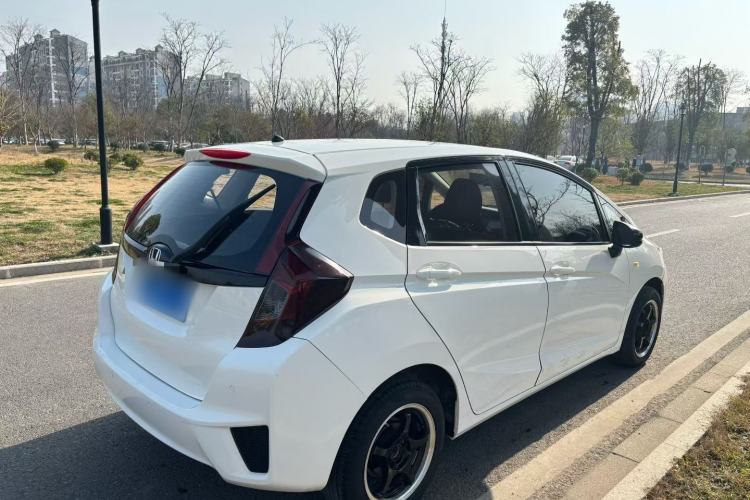 Used Honda Fit 2016 1.5L LX CVT Comfort Model
