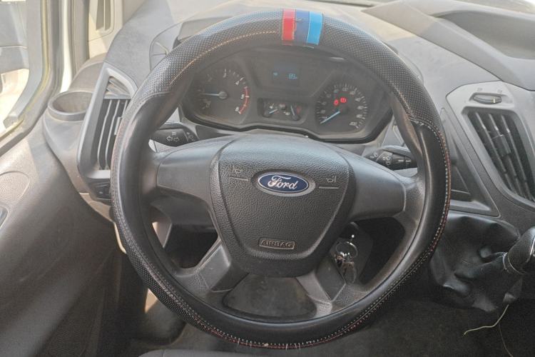 Used Ford Transit 2017 2.0T Diesel Multi-Function Commercial Vehicle Mid-Drive Mid-Roof China V Standard
