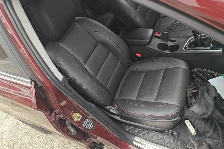 Used Leopaard CS10 2015 2.0T Manual Fashion Edition