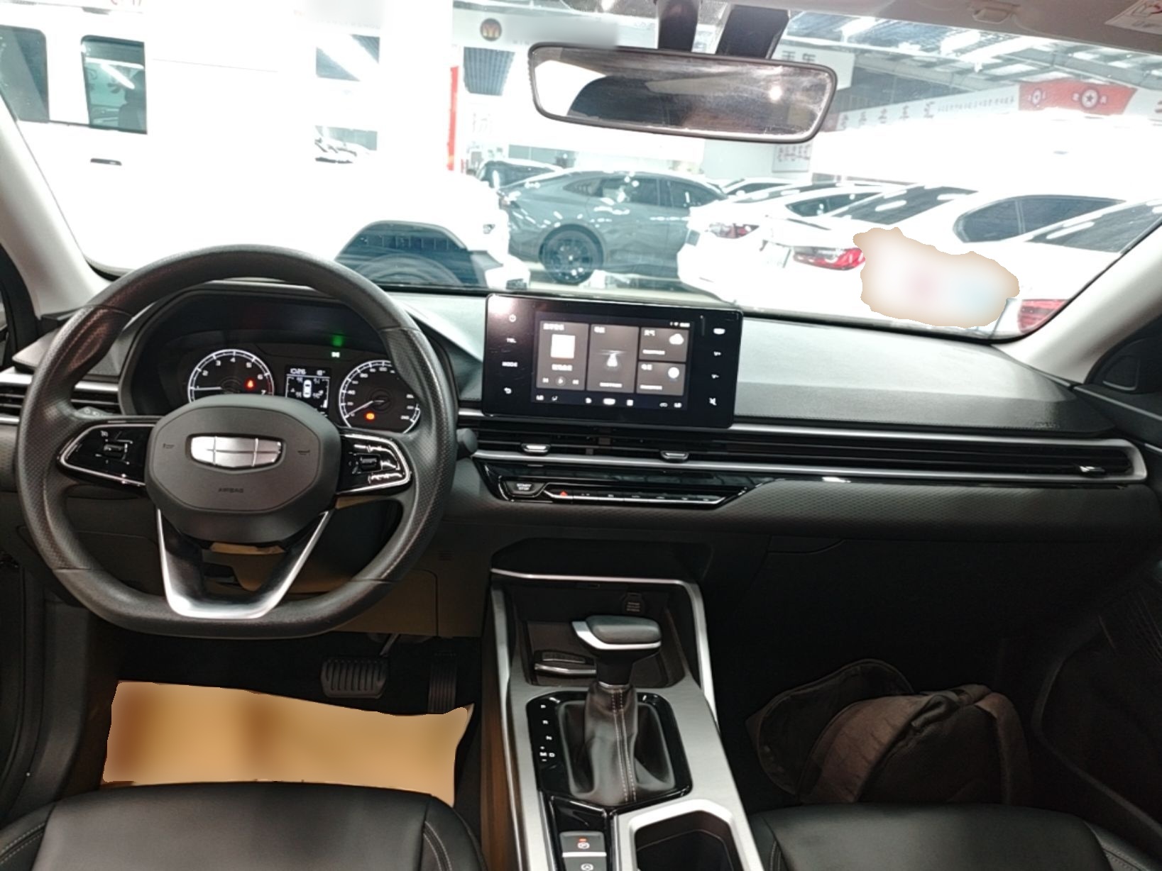 Geely Auto Emgrand 2025 4th Generation 1.5L CVT Starry Edition — снимка 12