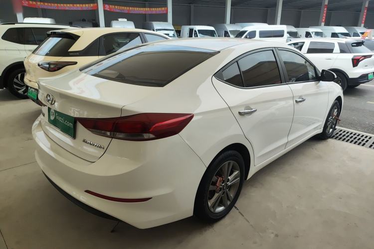 Used Hyundai Elantra (6th Generation / Lingdong) 2016 1.6L Manual ZhiXuan·Youth Edition Rear Right 45 Deg