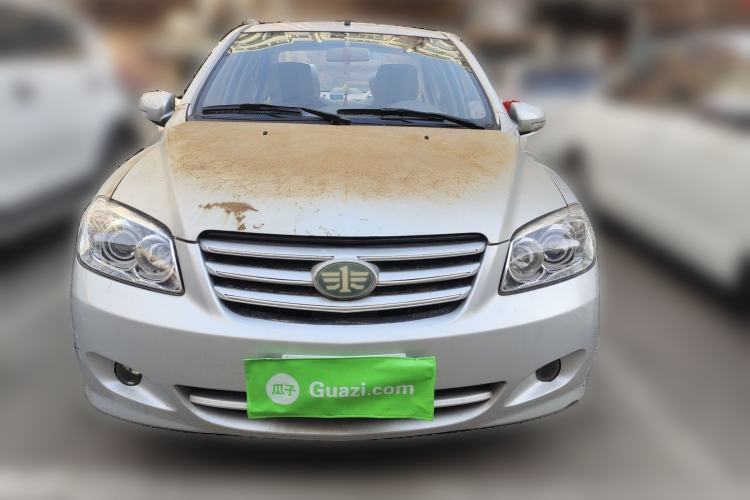 Used FAW Xiali N5 2014 1.0L Manual Standard Edition
