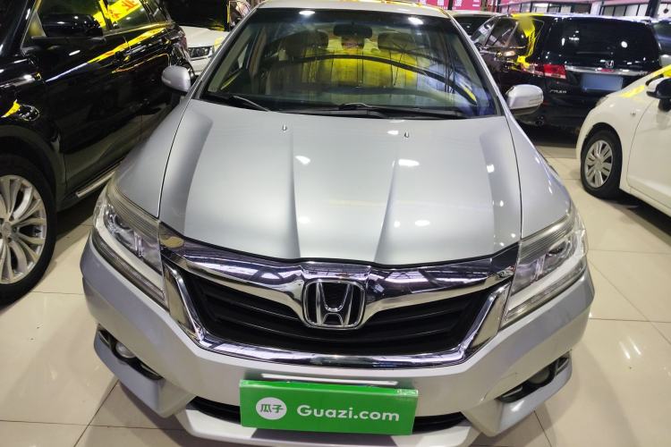 Used Honda Crider 2013 1.8L automatic luxury edition
