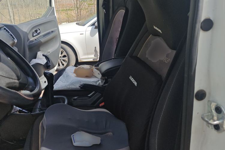 Used Jinbei Gold Hiace M Classic 2022 1.6L Engineering Lion Van 2 Seats Left Front Seat