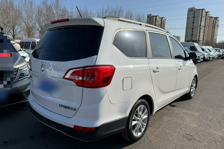 Used Baojun 730 2016 Revised 1.5L Manual Standard Version 7 Seats China V Emission Standard
