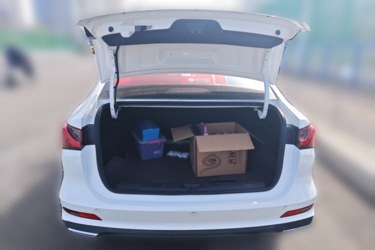 Used Roewe i5 2024 1.5L CVT Luxury Edition