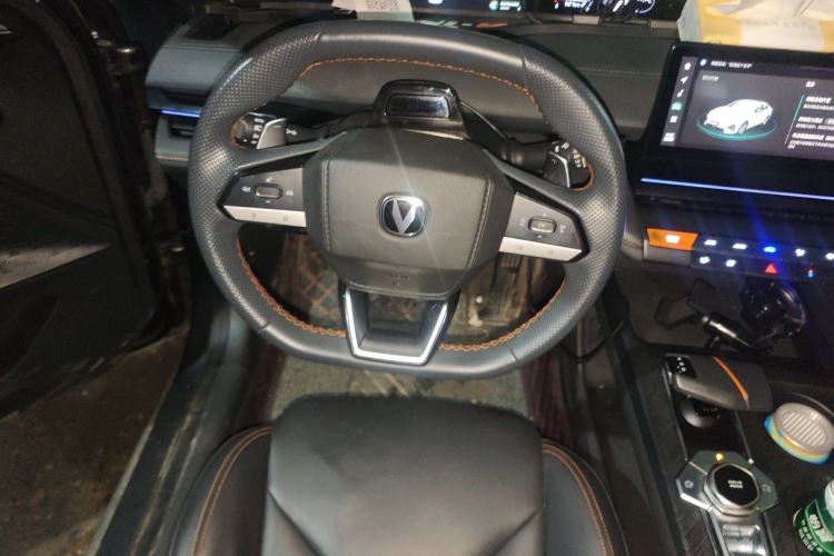 Used CHANGAN UNI-V 2022 1.5T Prestige Version