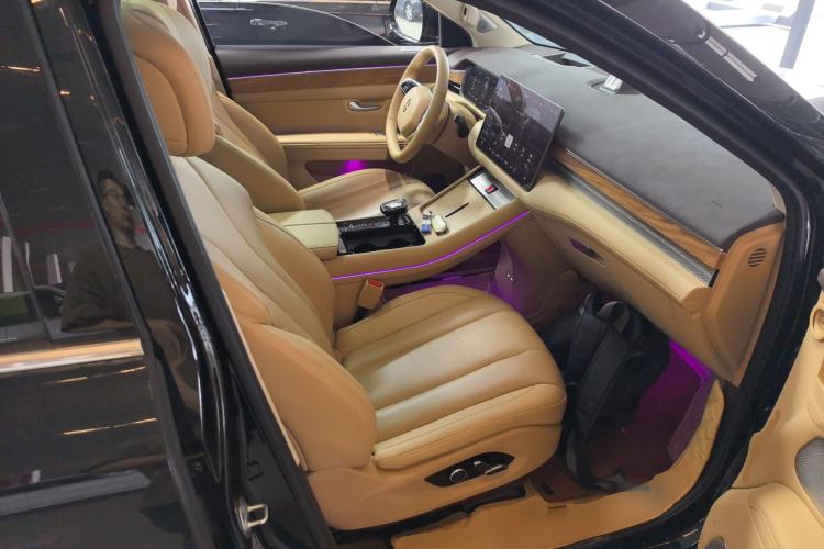 Used Hima AITO M7 2024 1.5T Intelligent Driving Rear-Drive Max Edition 5 Seats
