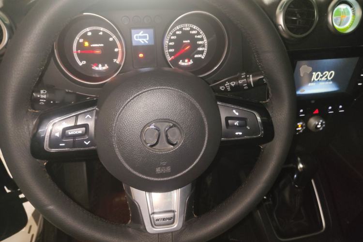Used BAIC Off-Road BJ40 2016 40L 2.3T Automatic All-Wheel Drive Premium Edition Steering Wheel