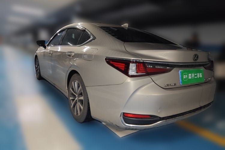 Used Lexus ES 2018 200 Excellence Edition China V Standard
