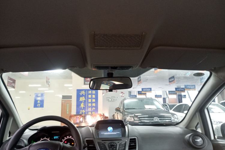 Used Ford Fiesta 2013 Sedan 1.5L Manual Fashion Edition
