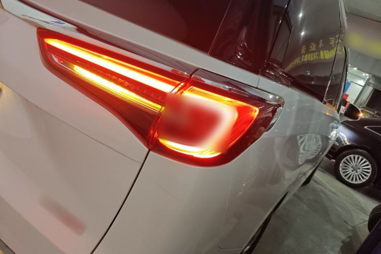 Used Buick GL8 2021 ES Land Cruiser 653T Luxury Edition
